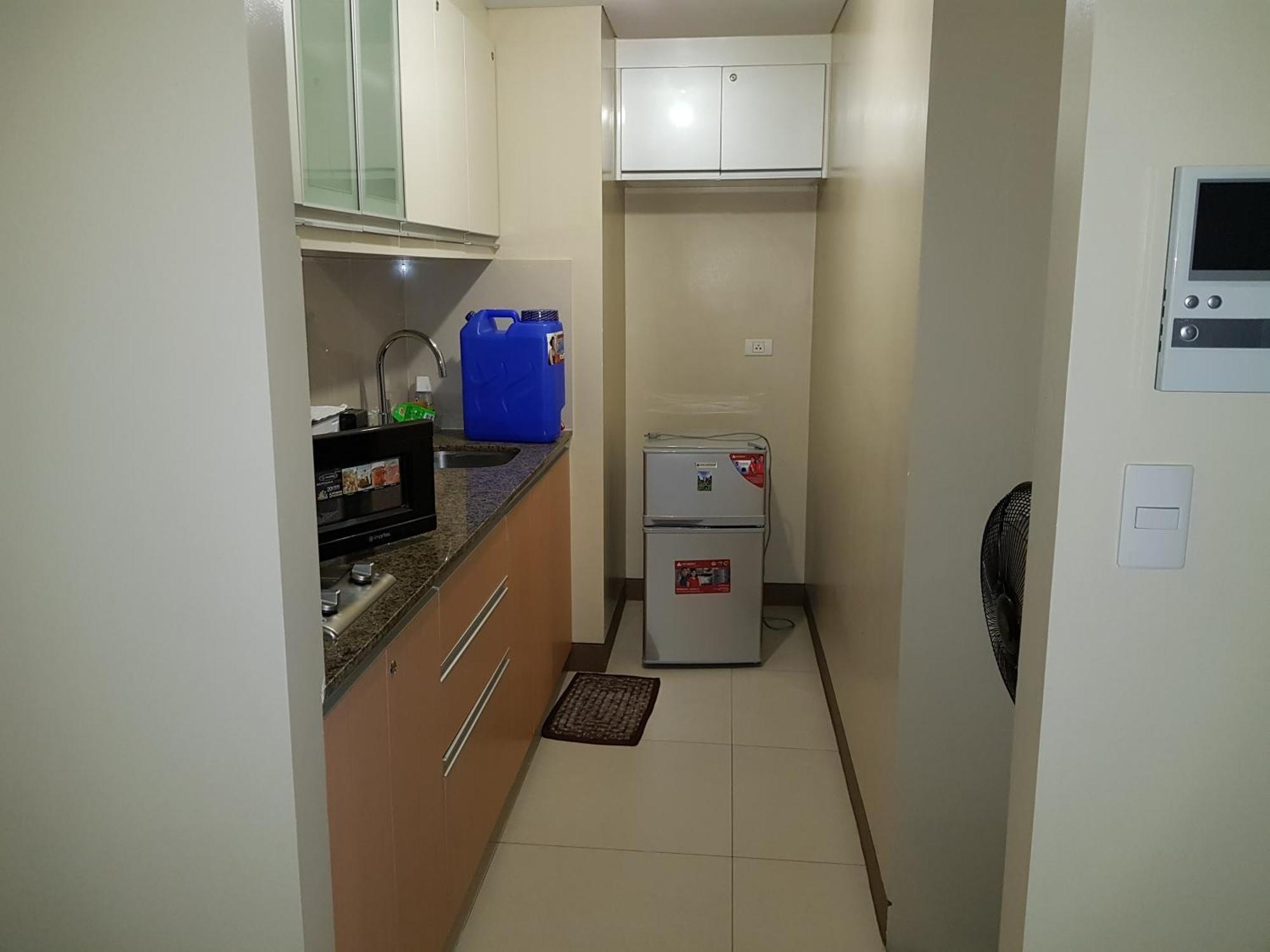 Palmtree Villas Two Condotel Near Airport パサイ エクステリア 写真